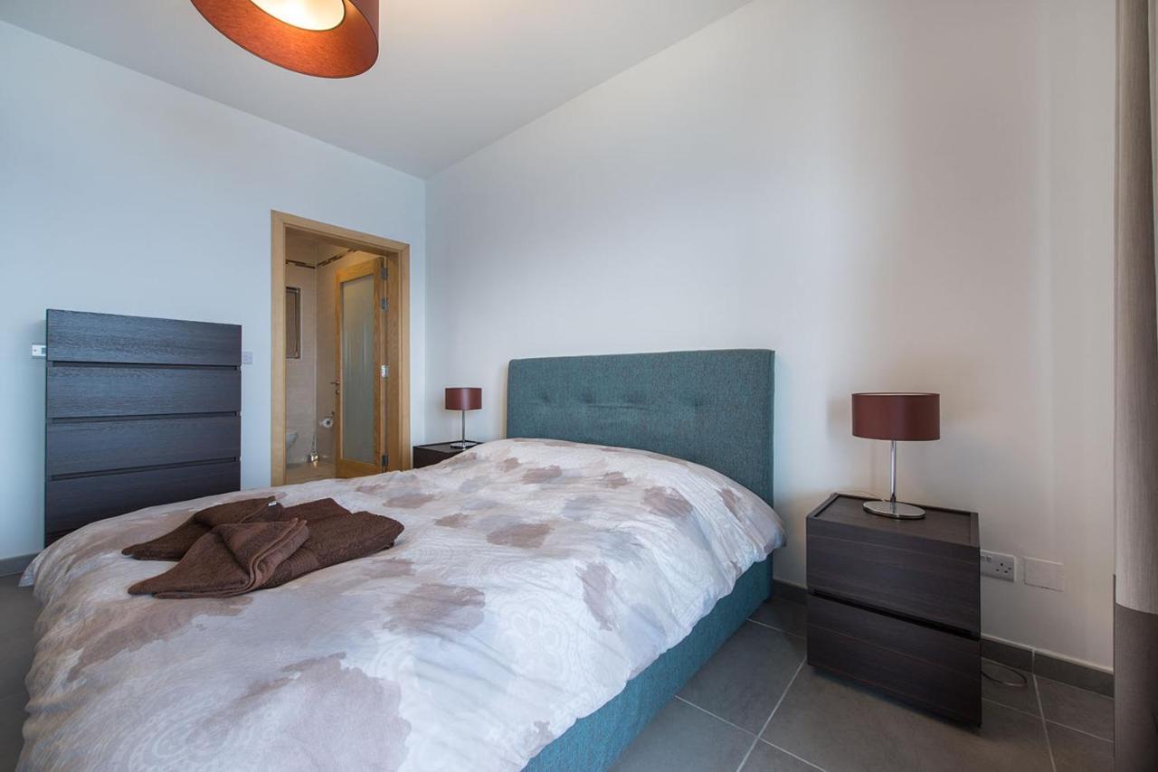 Seafront Luxury Apartment With Pool Sliema Zewnętrze zdjęcie