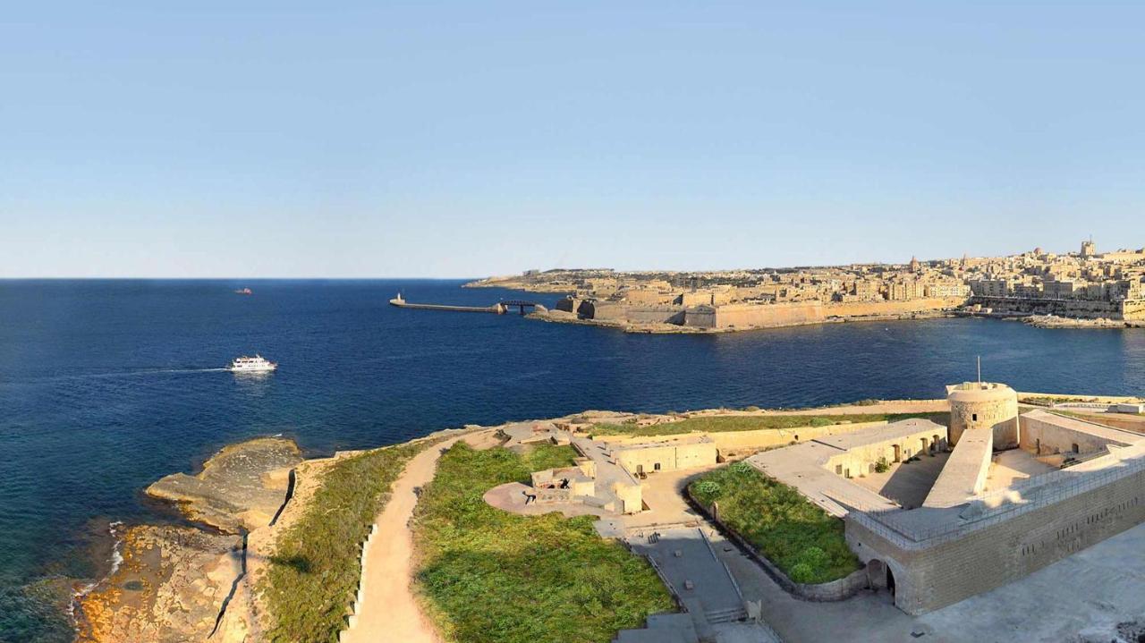 Seafront Luxury Apartment With Pool Sliema Zewnętrze zdjęcie